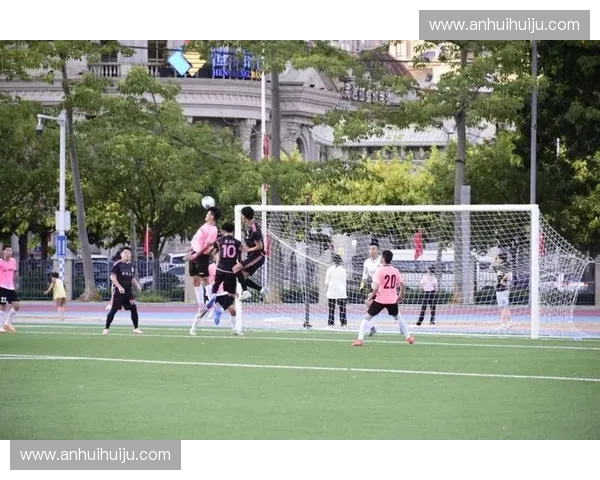 大众足球联赛：打造全民健身新平台助力足球文化全面普及